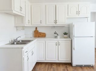 96 South Main, Brattleboro, VT 05301