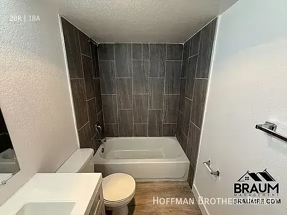 4638 Tilden Ave #7 — Photo 16