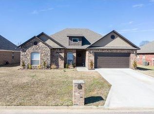 8914 S 12th St, Fort Smith, AR 72908