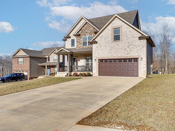 3rd image of 225 Penelope Ln