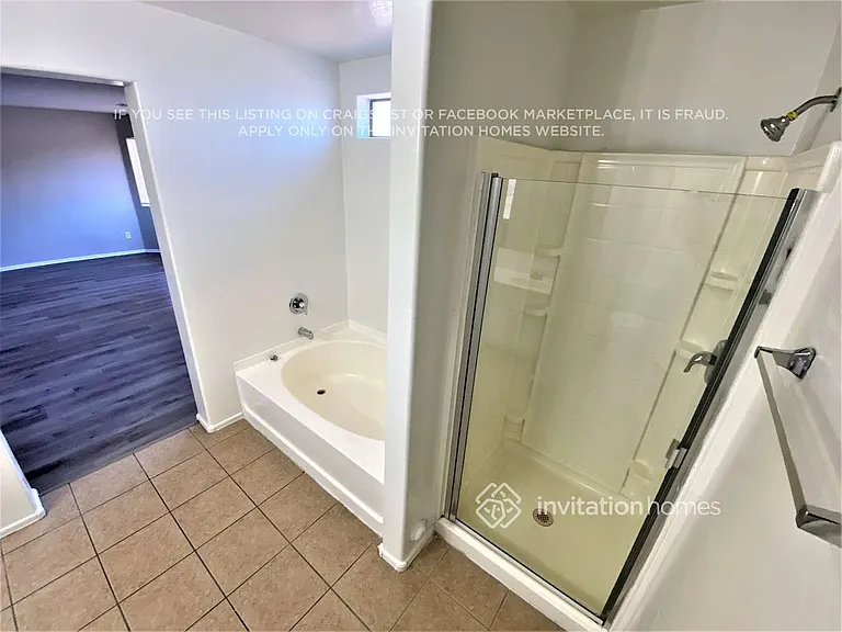 2207 N 92nd Gln — Photo 15