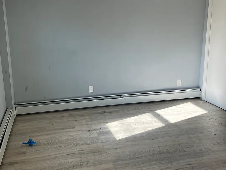 90 Burnside Ave #90 — Photo 7