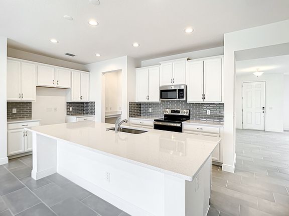 2nd image of 5010 Tibet Ct