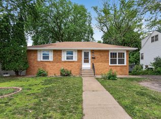 725 49th Ave NE, Columbia Heights, MN 55421