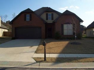 1256 Sierra Ct, Gardendale, AL 35071