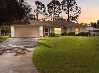 3914 S Chamberlain Blvd, North Port, FL 34286
