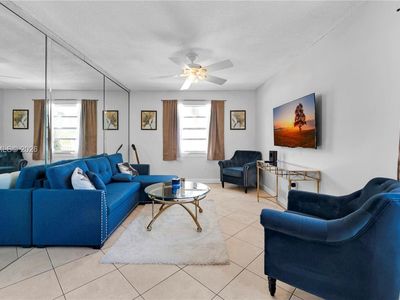 415 NE 2nd St APT 209, Hallandale, FL, 33009