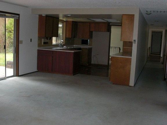 Kitchen and dining room