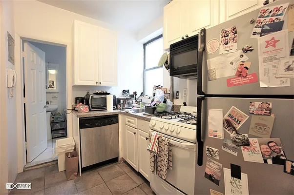 Rented by Citi Habitats | media 29