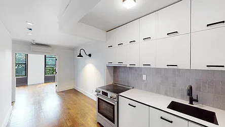Rented by Skynest 