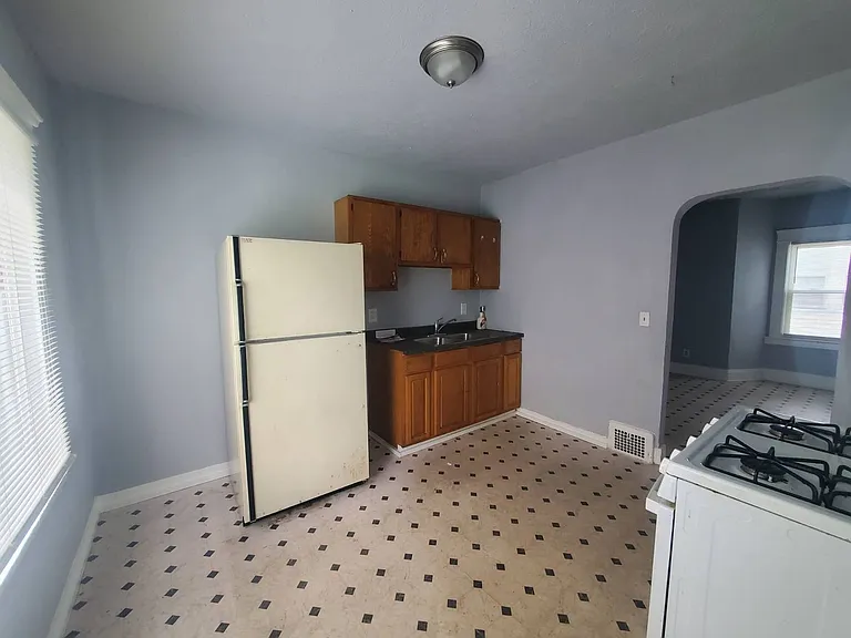 3415 E 114th St — Photo 14