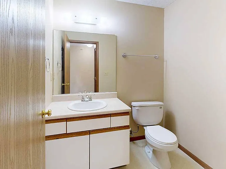 Pine Lake Heights Apartments — Photo 112
