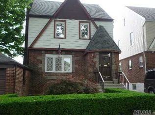 145-50 24th Ave, Flushing, NY 11357