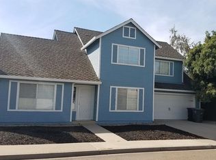 298 Baneberry Ct, Waterford, CA 95386