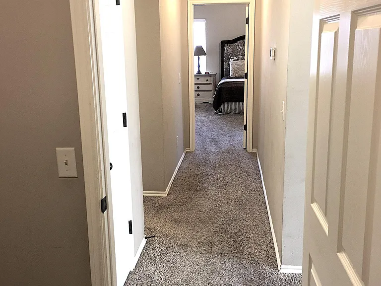 17612 Black Hawk Dr — Photo 9