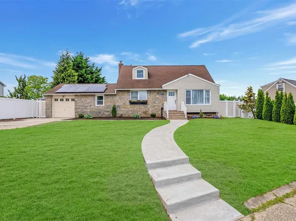 384 Bellmore Road, East Meadow, NY 11554