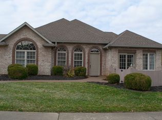 8500 Wolf Creek Ct, Evansville, IN 47712