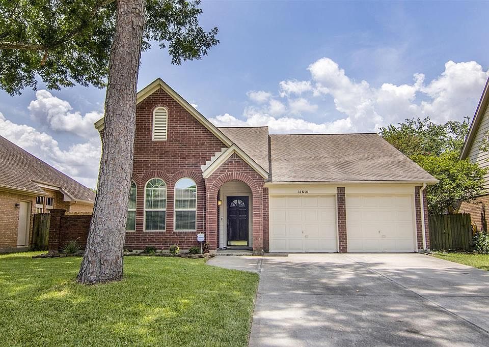 1st image of 14610 Oak Chase Dr