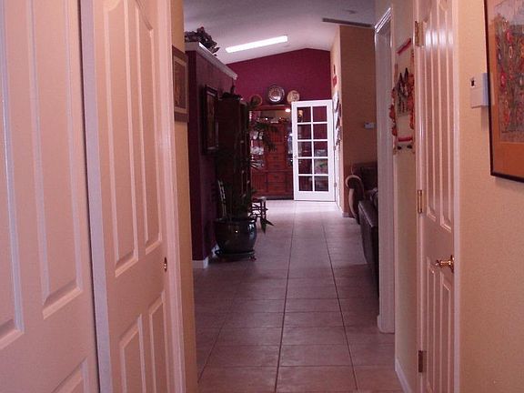 3rd image of 1791 Southridge Dr