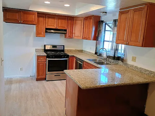 1319 N Azusa Ave #4 Photo 1