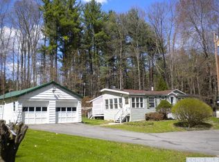90 Paradise Hill Rd, Coxsackie, NY 12051