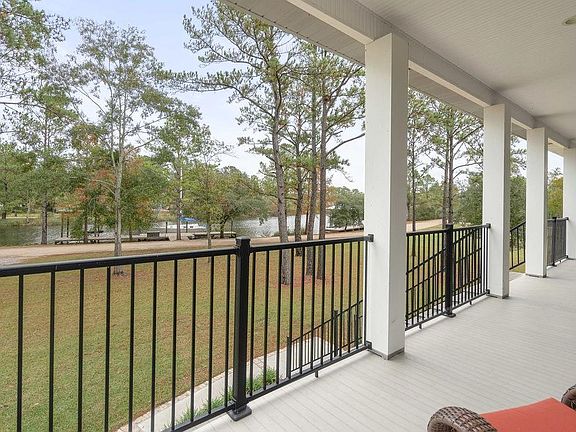 3rd image of 59246 W Harbor Ln
