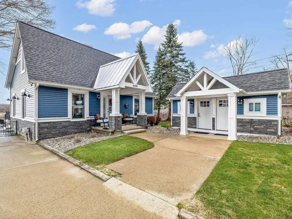 4430 N Verity Rd, Sanford, MI 48657