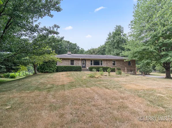 4410 56th St SW, Wyoming, MI 49418