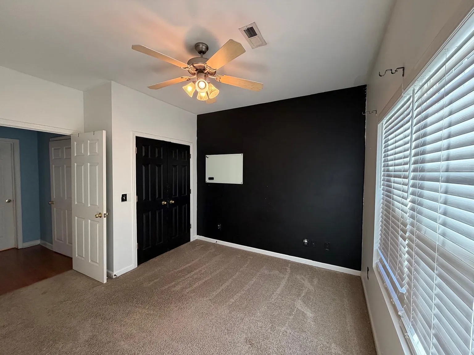 3 bed, 1694 sqft, $2,000 — Photo 2