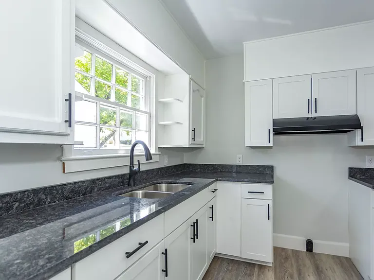 1523 44th St E — Photo 21