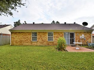 7114 Valeview Dr, Houston, TX 77072