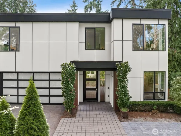 8426 SE 37th Street, Mercer Island, WA 98040