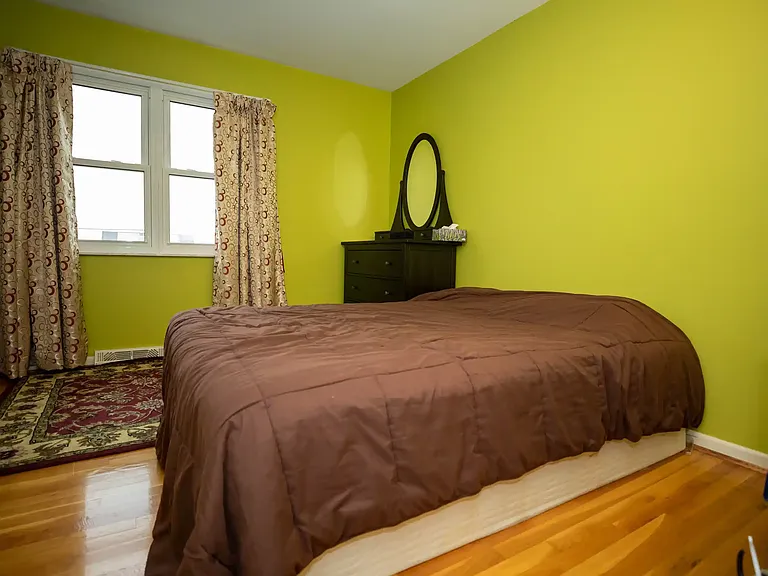 9949 Tollgate Ln — Photo 16