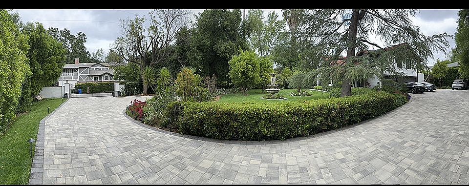1st image of 4085 Meadow Lark Dr