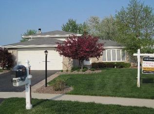7808 Harvest Dr, Frankfort, IL 60423