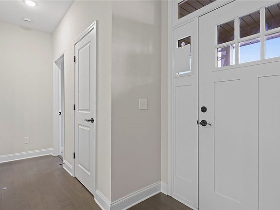 5th image of 203 Durness Ct