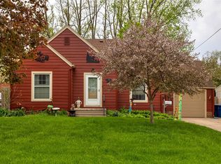 1329 48th St, Des Moines, IA 50311