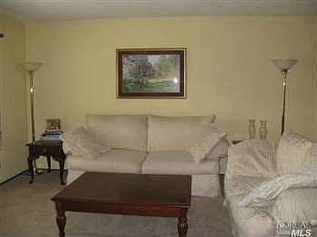 5th image of 3246 Mustang Cir