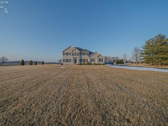 2nd image of 11101 W Genzman Rd