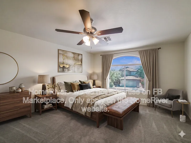3 bed, 2.5 bath, 2185 sqft, $1,825 — Photo 4