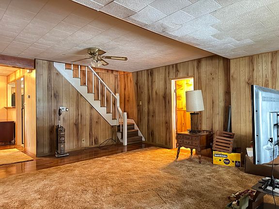 5th image of 734 N Hawley Dr