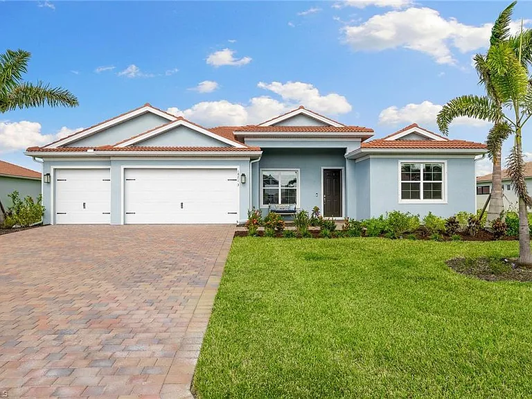 18713 Lake Hammock Dr — Photo 1