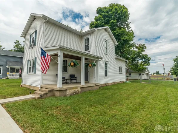 23 W 3rd St, West Alexandria, OH 45381