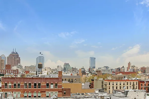 Sold by Corcoran | media 23