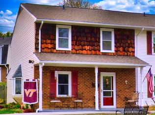 302 New Kent Rd, Blacksburg, VA 24060