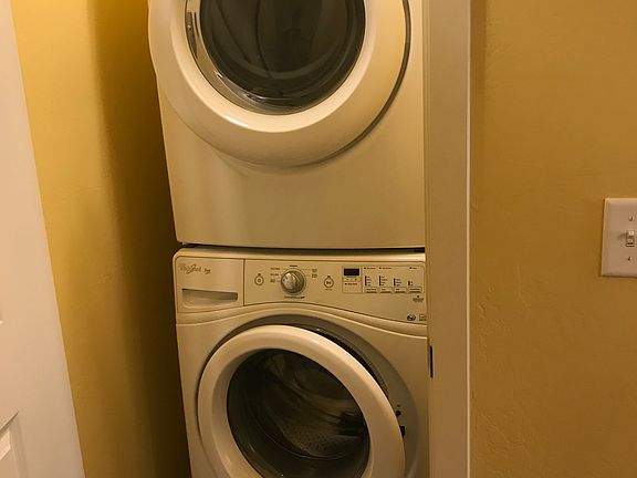 3rd image of 854 W Rontano Ct