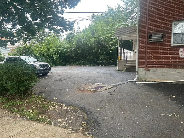 626 N Union St #5 — Photo 29