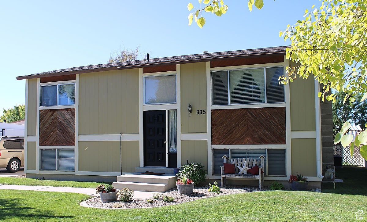 335 W Emery Ave, Castle Dale, UT 84513 MLS 1987204 Zillow