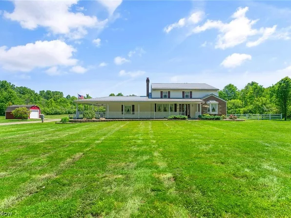 215 Coitsville Hubbard Rd, Youngstown, OH 44505