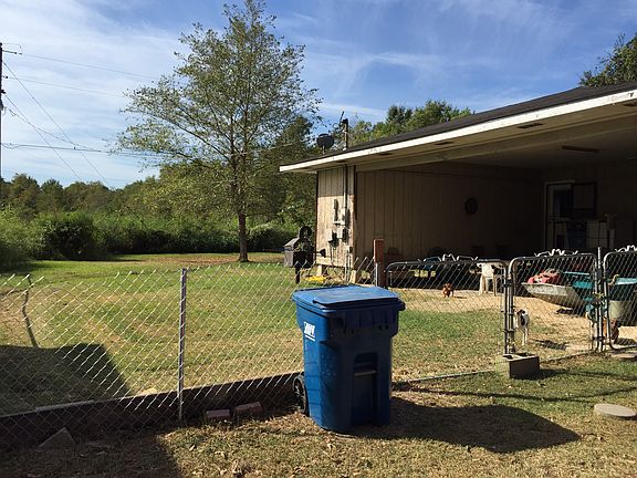 5th image of 269 Soulanges Rd